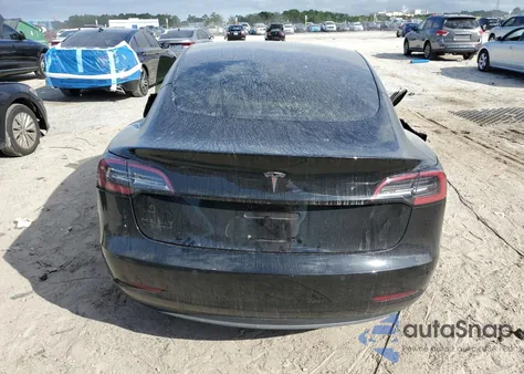 2018 Tesla Model 3 from USA, damaged, VIN 5YJ3E1EA2JF155304